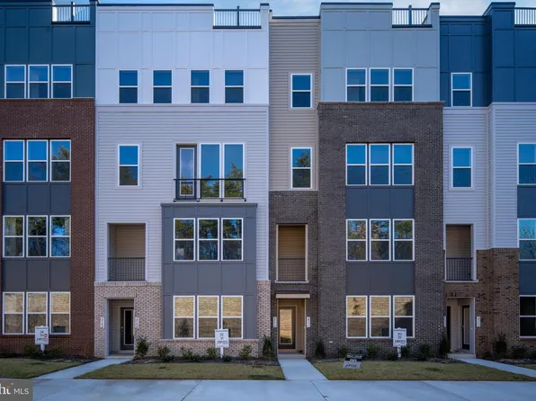 2538 Neabsco Common Pl, Woodbridge, VA 22191