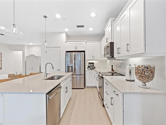 3rd image of 6973 Avalon CIR #1406