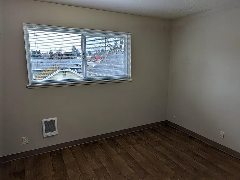 2865 Front St NE #8B — Photo 9