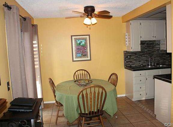 3rd image of 916 S Mountain Ave #12