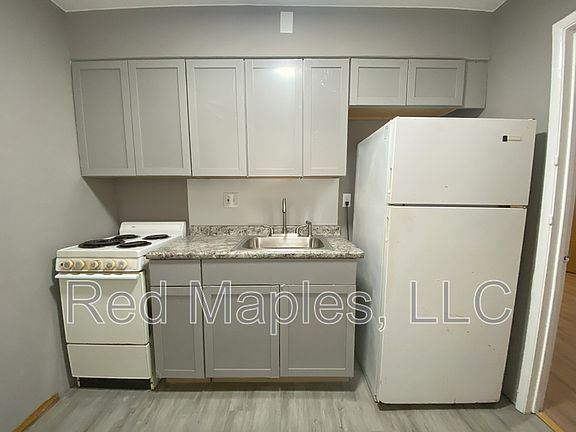 4th image of 5784 W Florissant Ave #F