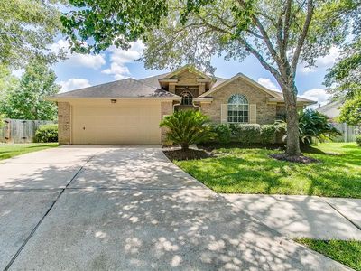 214 Samantha Ct, Sugar Land, TX, 77479