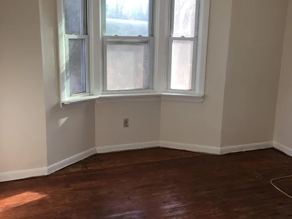 1254 Brookside Rd, Piscataway, NJ 08854