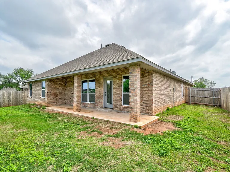 19804 Canning Ct — Photo 40
