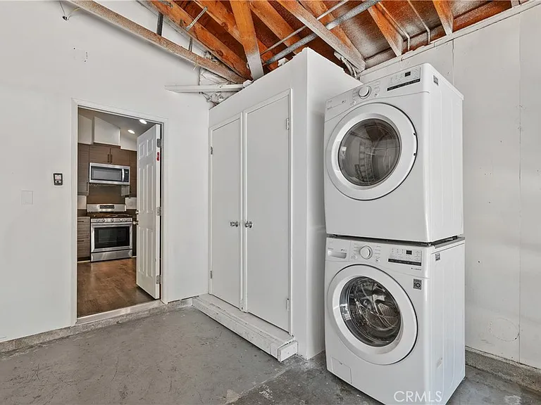 8349 Lurline Ave — Photo 14