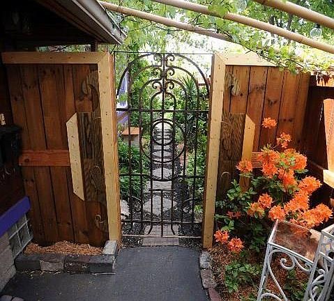 2nd image of 919 Fruit Ave