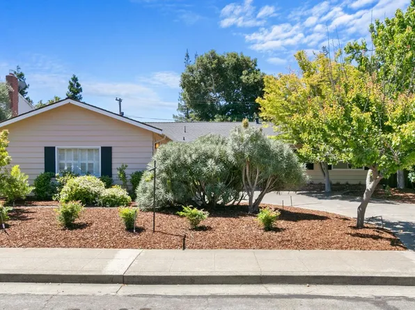 115 Waverly Pl, Mountain View, CA 94040