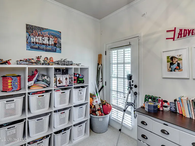 214 Ramblewood Dr — Photo 23