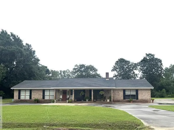 200 Anderson Dr, Jesup, GA 31545