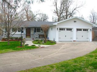 2134 E Lombard St, Springfield, MO 65802