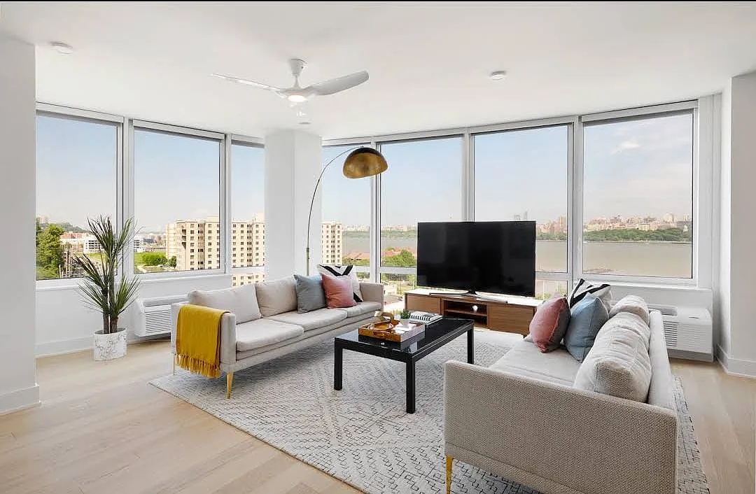 1 bed, 900 sqft, $3,785 — Photo 4