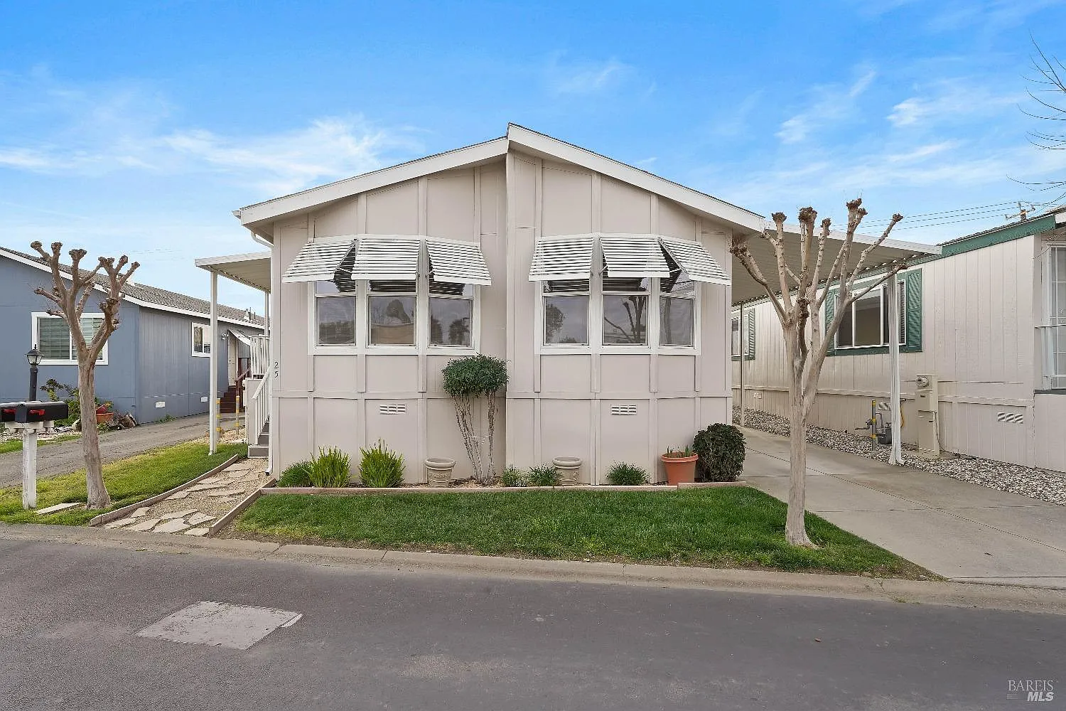 25 Del Rey Drive photo 1