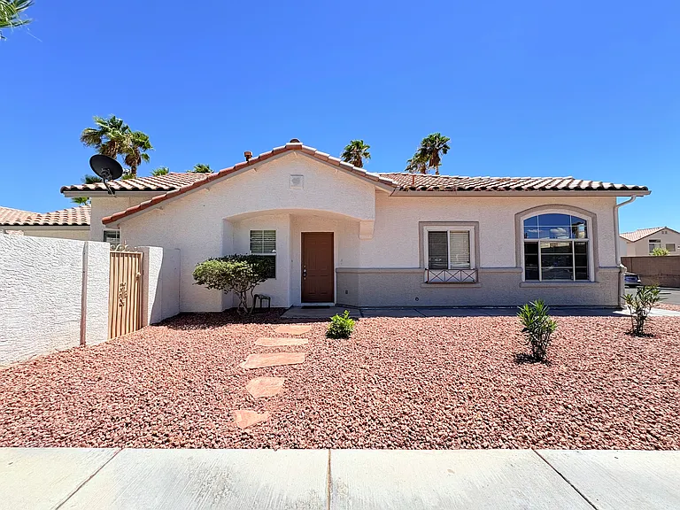 3368 Mountain Bluebird St — Photo 1