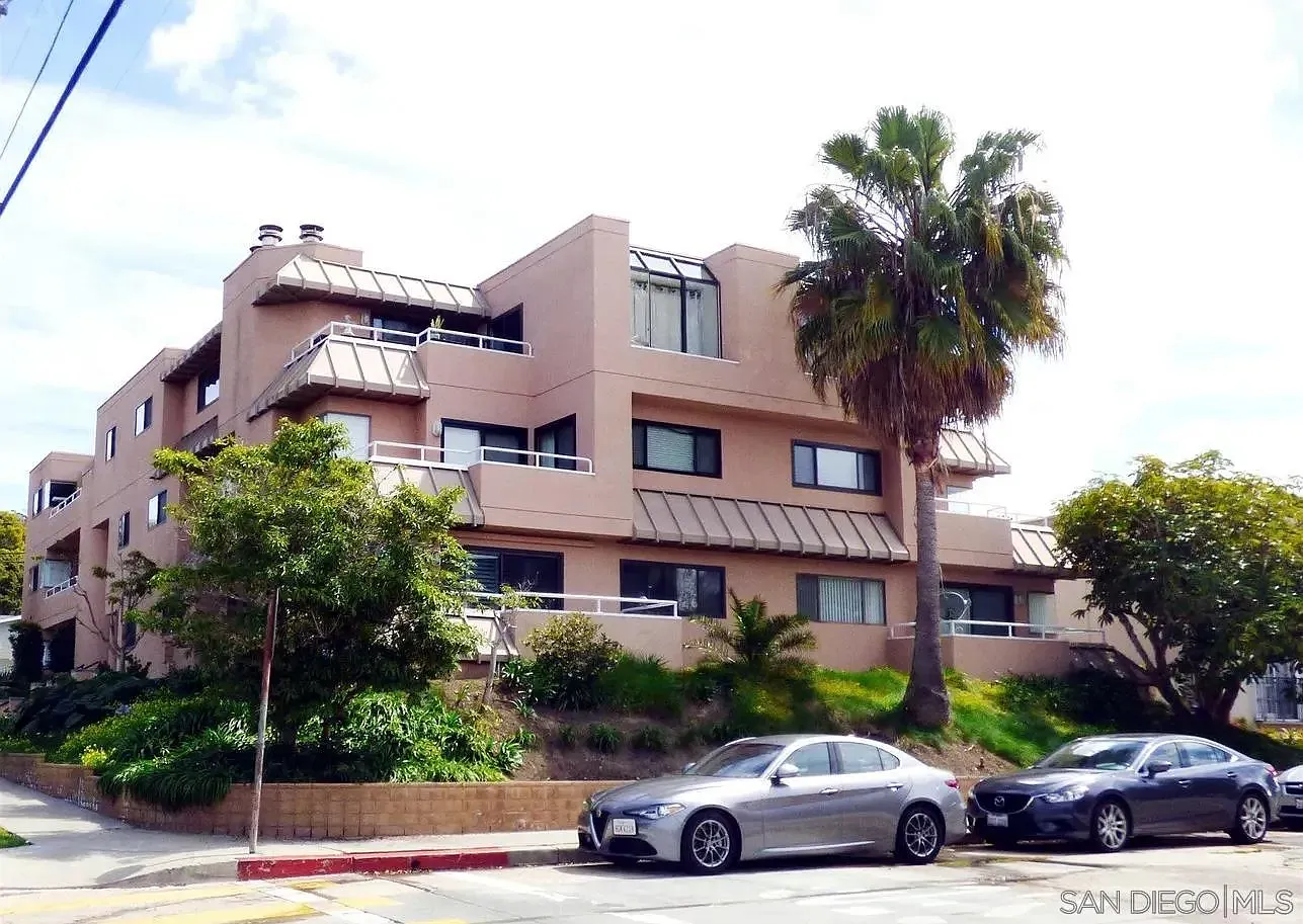 Villa Italia — Photo 1