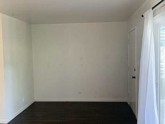 3rd image of 507 Northern Ave Unit 5