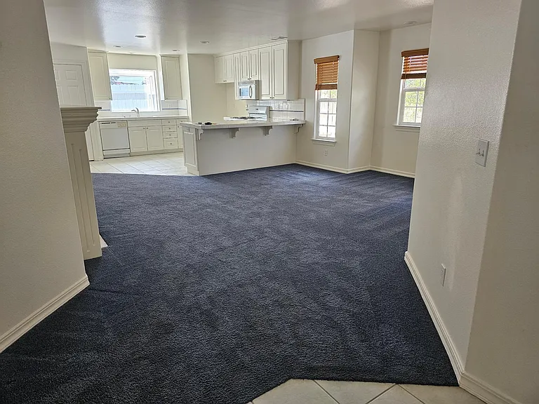 510 Hampton Pl — Photo 4