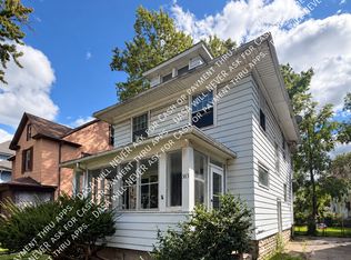 383 Selye Ter, Rochester, NY 14613