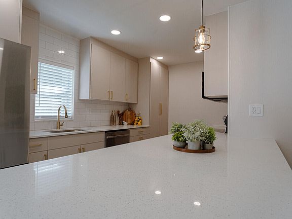 4th image of 4830 NW 18th Street