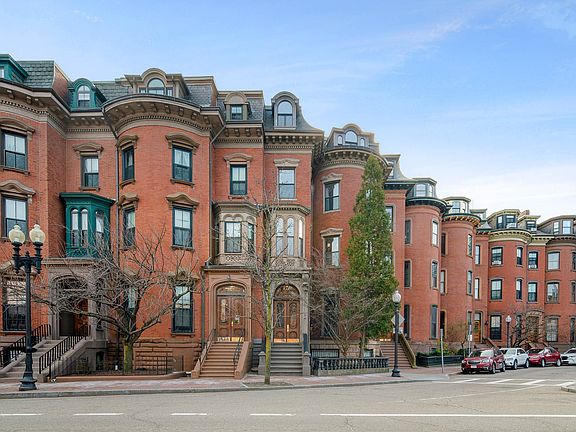 2nd image of 565 Massachusetts Ave APT 4