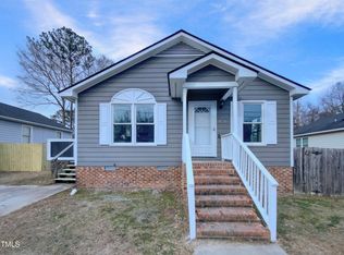 404 W 3rd St, Wendell, NC 27591