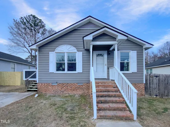 404 W 3rd St, Wendell, NC 27591