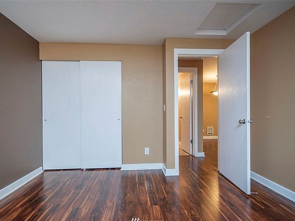 3rd image of 16817 Larch Way E #B207