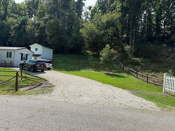 4th image of 875 Bedford Chapel Rd
