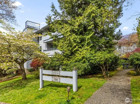 7930 SE 34th Street #208, Mercer Island, WA 98040