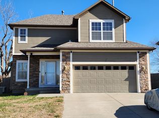 4413 Ironwood Dr, Leavenworth, KS 66048