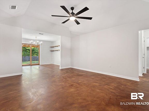 2nd image of 28210 Landmark Ave