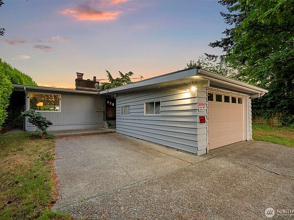 2nd image of 20826 Military Road S