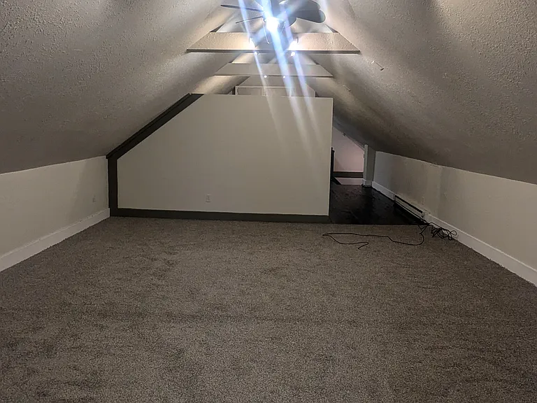 10710 Florian Ave — Photo 13