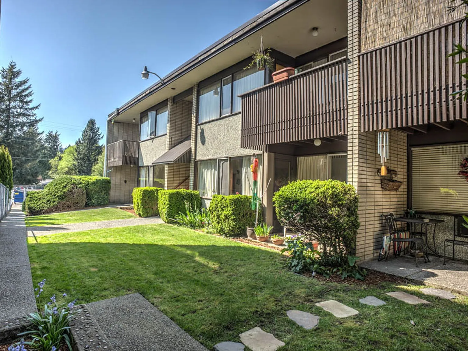 Terrace Apartments — Photo 1