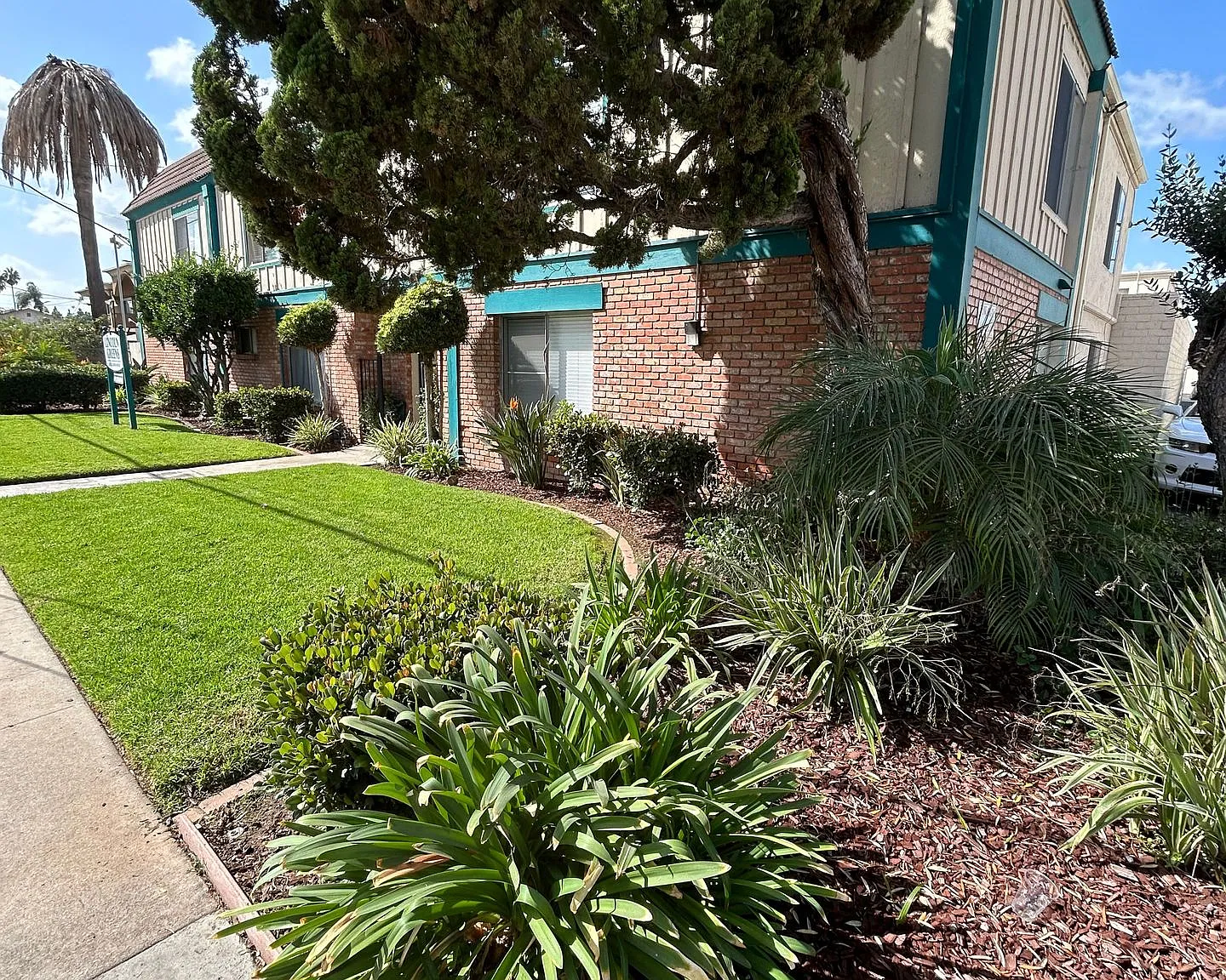 Lincoln Greens — Photo 1