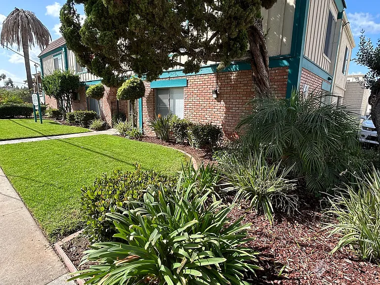 Lincoln Greens — Photo 16
