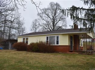 000 Ashworth Rd, Marion, NC 28752