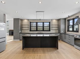 448 Blackstrap Rd, Falmouth, ME 04105