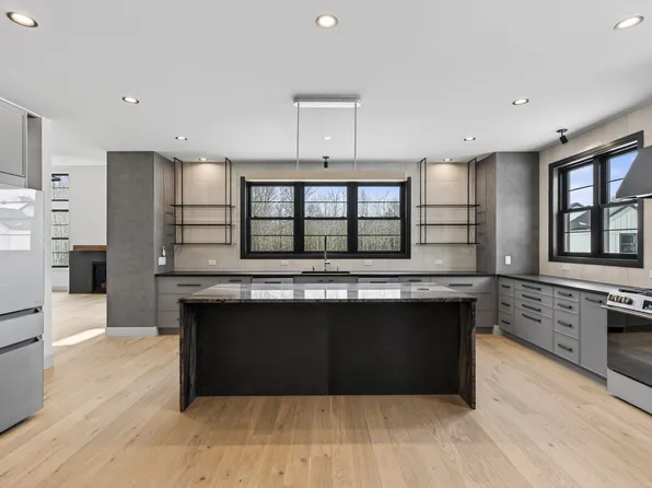 448 Blackstrap Road, Falmouth, ME 04105