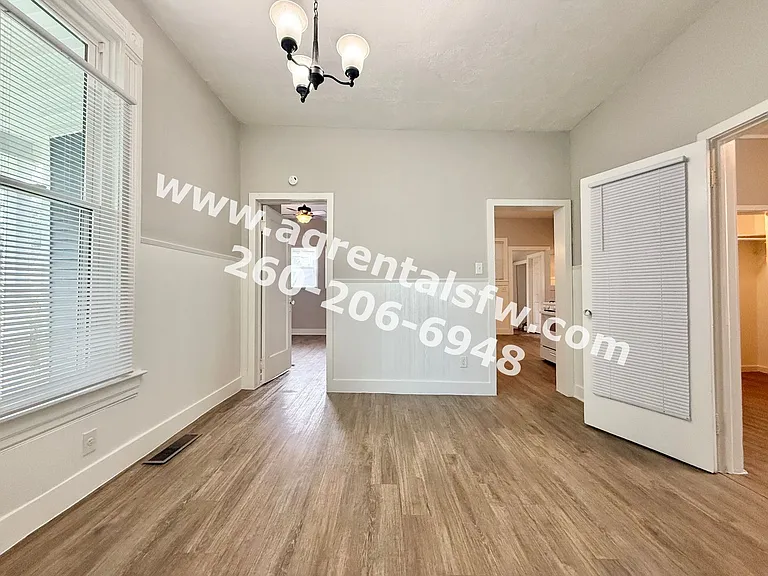 615 S Jefferson St — Photo 10
