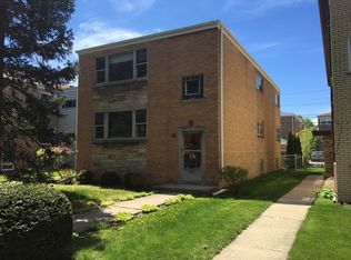8212 Kilpatrick Ave, Skokie, IL 60076