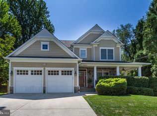 6004 Maiden Ln, Bethesda, MD 20817