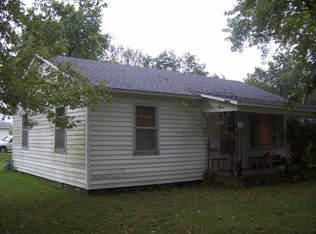 317 S Harrison Ave, La Harpe, KS 66751