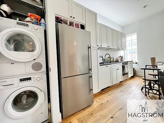 Rented by Hagstrom Management Inc | media 84