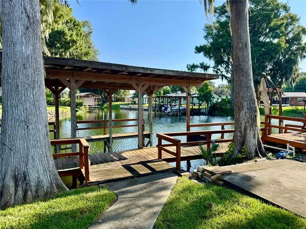 235 TEMPLE CIRCLE, EUSTIS, FL 32726