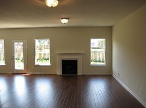 2nd image of 242 Blackwood Way