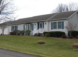 112 Swallow Ln, Rockwood, PA 15557