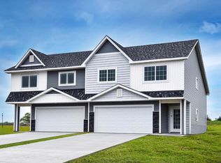 25538 5th St W, Zimmerman, MN 55398