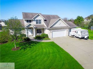 3971 Woodpass Ln, Williamston, MI 48895