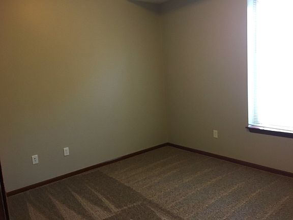 5th image of 3036 Grand Ave S #202