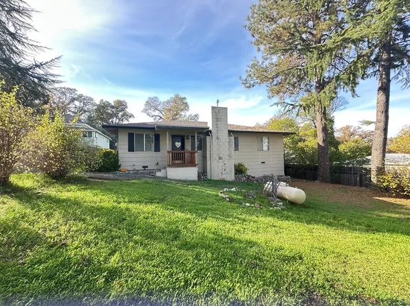 350 4th St, Lakeport, CA 95453